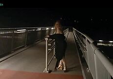 Amateur MILF Justinn251 shares new fishnets set for public