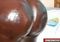 Porn free movie – big tits and ass get clapped