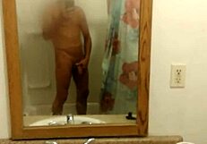 The shower with a single hand
