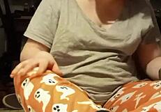 YL female displaying her dirty and smelly feet