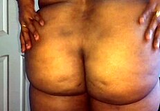 Indian aunty masturbates alone and stimulate her small big boobs