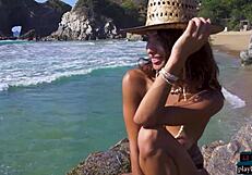 Who could be as daring as Carolina Reyes, a young and attractive Mexican girl, remove all her garments and get down to the beach, shoreline naked?