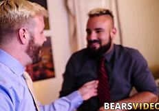 Muscular John Thomas pounds Hairy daddy bear Luis Vega