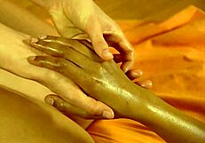Enjoyable sensual couple massage that will guarantee a sensual pleasure of both partners