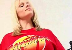 Fresh faces in wet naked Twitler videos
