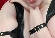 Sexy foot massages and hot message exchanges