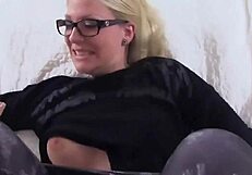 Amateur escort gives a blow job on the phone
