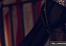 Kelly Madison in a public exposure incident