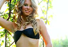 Lyla Storm enjoys Jillian Janson's sexual experience