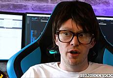 Young nerd gets wet pussy fucked by Italian beauty