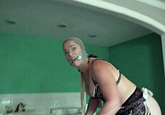 Black hotel maid gets queef and cum inside her ass