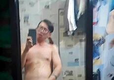 Vietnamese hunk gets a solo gay massage with a happy ending