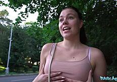Public agent's rough outdoor sex session with a stranger