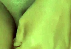 Stacy7’s big pussy rubs her big clit for pleasure