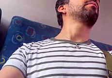 Gay blowjob on the bus: El ancla's wild ride