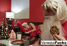 Santa has a hot sex with Vanessa and her wet pussy