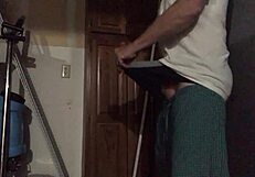 Gay amateur masturbates and rubs off