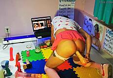 Watching a teen otaku get fucked while I pleasure myself