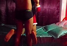 A delicious Christmas clip featuring the stunning Deliciosos