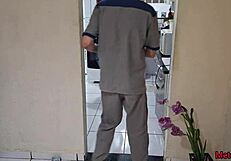 Casada deceives and provokes the careless plumber, a classic saferade story