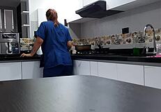 Convincing the employee for a quick kitchen fuck session