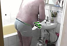 OMG! Pervert Husband Watches Cute Girl Shower While Masturbating in Public!