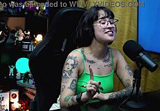 Smashing Martina Oliveira’s tits in her only nude Xvideos clip