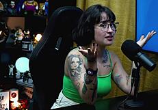 Smashing Martina Oliveira’s tits in her only nude Xvideos clip