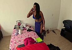 Behind the scenes with Iara Alves sharing fun moments and insights.