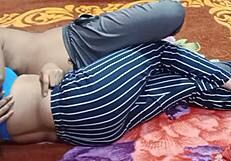 Hot Desi Bhabhi Gets Juicy Pounding from Boyfriend